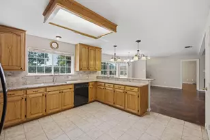 466 Co Rd 1180, Alvord, TX 76225 - Photo 7