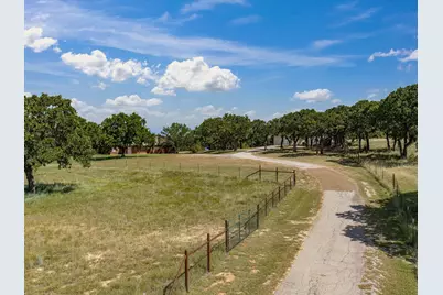 466 County Road 1180, Alvord, TX 76225 - Photo 25