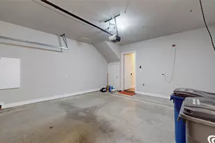 13228 Bee St, Farmers Branch, TX 75234 - Photo 29
