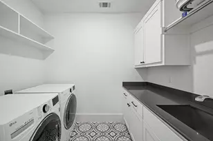 559 Coolair Dr, Dallas, TX 75218 - Photo 33