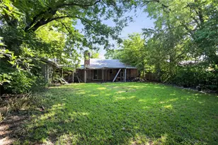 2108 Barton Dr, Arlington, TX 76010 - Photo 23