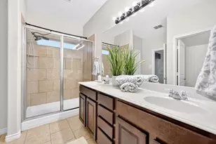 11205 Gibbons Creek Dr, Frisco, TX 75036 - Photo 23