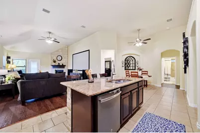 11205 Gibbons Creek Drive, Frisco, TX 75036 - Photo 11