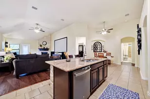 11205 Gibbons Creek Dr, Frisco, TX 75036 - Photo 11