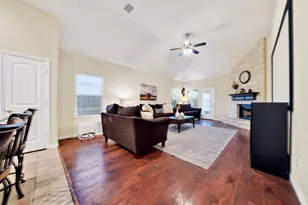 11205 Gibbons Creek Dr, Frisco, TX 75036 - Photo 21