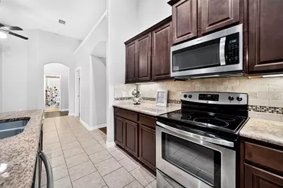 11205 Gibbons Creek Drive, Frisco, TX 75036 - Photo 13