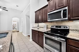 11205 Gibbons Creek Dr, Frisco, TX 75036 - Photo 13