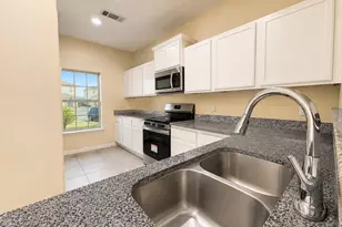 5945 Obsidian Creek Dr, Fort Worth, TX 76179 - Photo 3