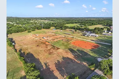 711 County Road 701, Cleburne, TX 76031 - Photo 15