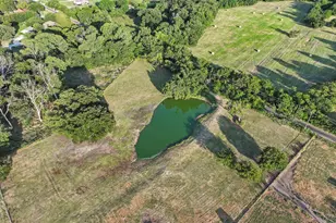 711 County Rd 701, Cleburne, TX 76031 - Photo 19