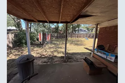 2123 Turf Club Drive, Arlington, TX 76017 - Photo 3