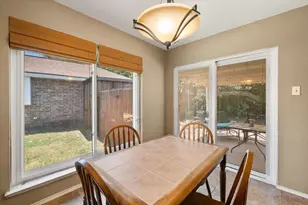 4959 Shady Oak Trail, Grand Prairie, TX 75052 - Photo 13