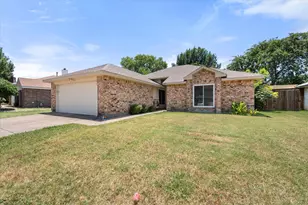 4959 Shady Oak Trail, Grand Prairie, TX 75052 - Photo 1