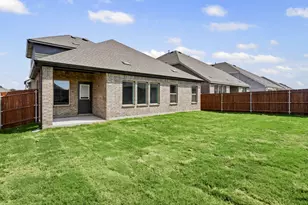 4829 Silver Touch Rd, Aubrey, TX 76227 - Photo 5