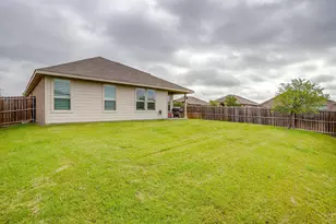 1201 Kerrville Ln, Weatherford, TX 76087 - Photo 33