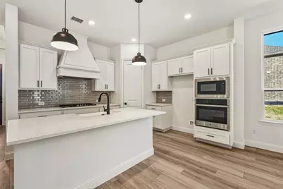 17249 Oxborough Drive, Fort Worth, TX 76247 - Photo 3