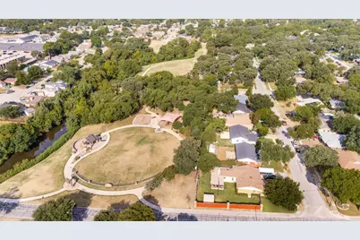 1232 Fair Oaks Drive, Irving, TX 75060 - Photo 17