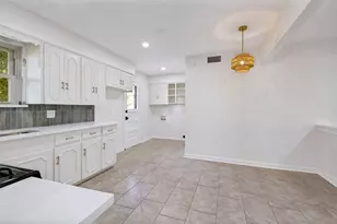 1232 Fair Oaks Dr, Irving, TX 75060 - Photo 9