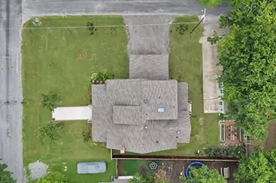 524 N Dallas St, Van Alstyne, TX 75495 - Photo 33