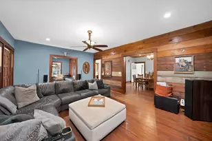 524 N Dallas St, Van Alstyne, TX 75495 - Photo 5
