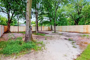 415 Martin Luther King Jr St, Sulphur Springs, TX 75482 - Photo 37