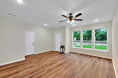 415 Martin Luther King Jr Street, Sulphur Springs, TX 75482 - Photo 7