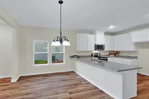 415 Martin Luther King Jr St, Sulphur Springs, TX 75482 - Photo 11