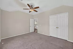 2328 Hunters Run Dr, Plano, TX 75025 - Photo 17