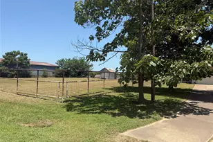 446 Co Rd 1605, Ravenna, TX 75476 - Photo 7