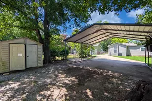 1415 N Luckett St, Sherman, TX 75090 - Photo 25
