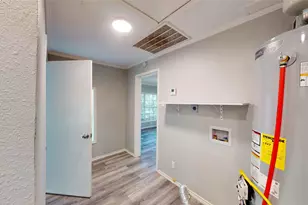 1415 N Luckett St, Sherman, TX 75090 - Photo 23