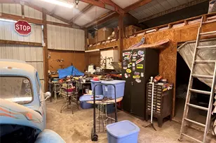 304 S Lafayette St, Campbell, TX 75422 - Photo 7