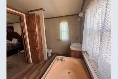 304 S Lafayette Street, Campbell, TX 75422 - Photo 17