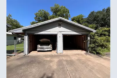 304 S Lafayette Street, Campbell, TX 75422 - Photo 9