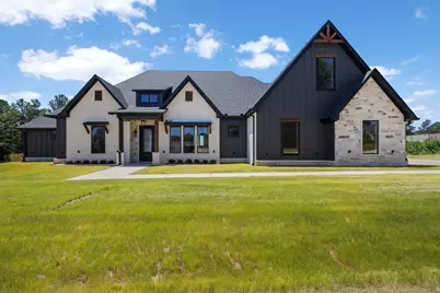 17402 Woodcrest Circle, Lindale, TX 75771 - Photo 1