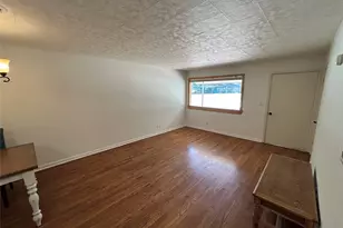 908 Fairview St, Graham, TX 76450 - Photo 5