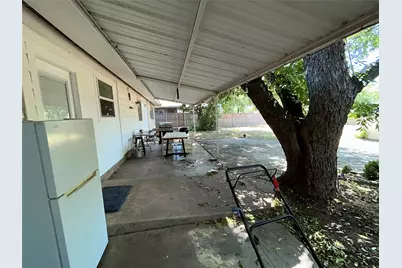 908 Fairview Street, Graham, TX 76450 - Photo 27