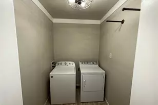 908 Fairview St, Graham, TX 76450 - Photo 19