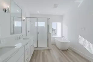 11661 Liberty Commons Ct, Dallas, TX 75229 - Photo 17