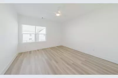 11661 Liberty Commons Court, Dallas, TX 75229 - Photo 21