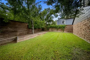 11136 McCree Rd, Dallas, TX 75238 - Photo 3