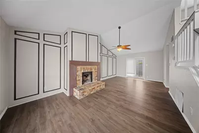 11136 McCree Road, Dallas, TX 75238 - Photo 9