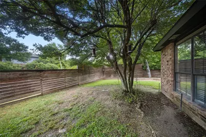 11136 McCree Road, Dallas, TX 75238 - Photo 19