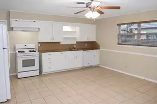 4200 Kenwood, Fort Worth, TX 76103 - Photo 15