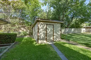 1313 Crestridge St, Ennis, TX 75119 - Photo 35