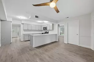 6908 Heatherknoll Dr, Dallas, TX 75248 - Photo 15