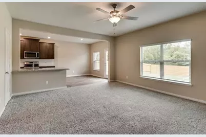 312 Golden Sands Lane, Princeton, TX 75407 - Photo 5