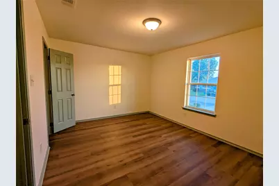 3011 Cricket Drive, Bellmead, TX 76705 - Photo 13