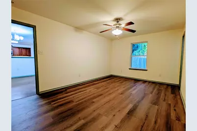 3011 Cricket Drive, Bellmead, TX 76705 - Photo 13