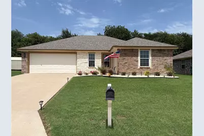 3011 Cricket Drive, Bellmead, TX 76705 - Photo 1
